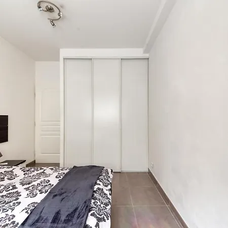 Automatic Check-in - Spacious 50m2 Flat - Quartier Du Port Apartman Nizza